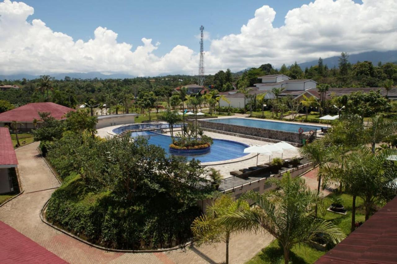 Taman Bukit Palem Resort Bogor Exteriér fotografie