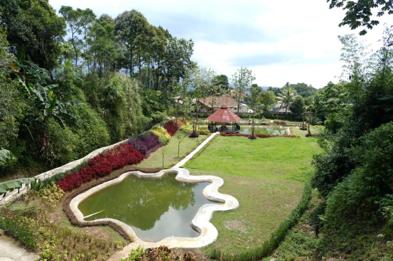Taman Bukit Palem Resort Bogor Exteriér fotografie